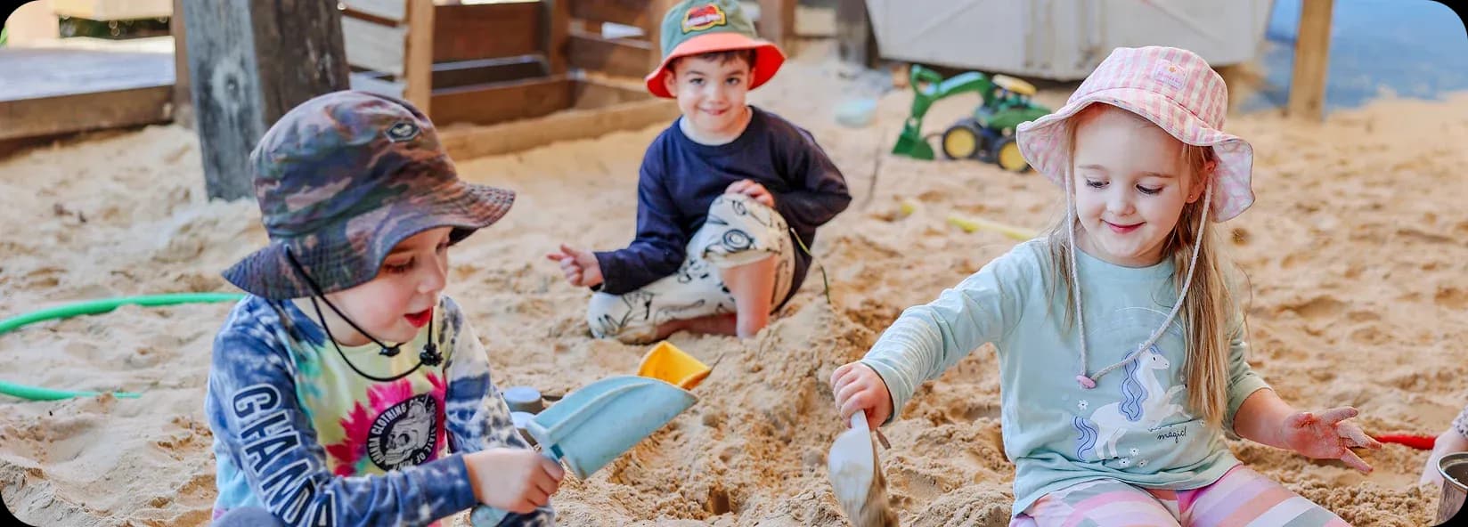 /uploads/elh_spring_farm_childcare_gallery_04_65e83d301b.webp